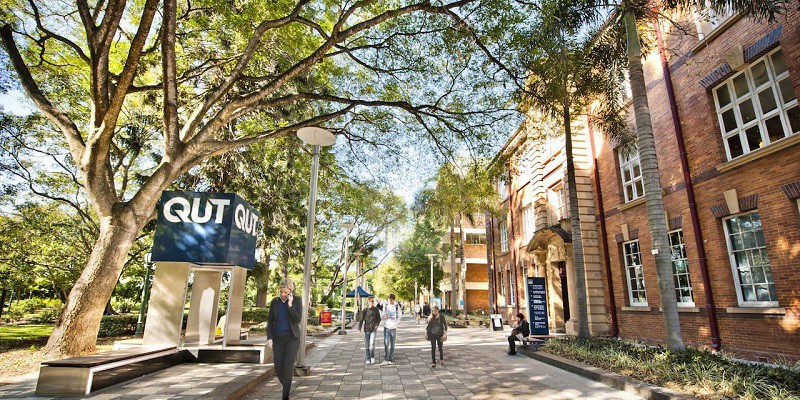 Trường Đại Học Công Nghệ Queensland (Queensland University of Technology – QUT)